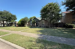 7913 Rice Dr, Rowlett, TX 75088 - Photo 3