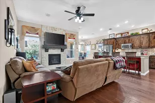 707 Southwind Dr, Arlington, TX 76002 - Photo 9