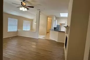 716 Mistymoor Ln, Fort Worth, TX 76052 - Photo 19
