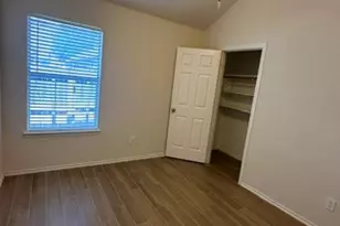 716 Mistymoor Ln, Fort Worth, TX 76052 - Photo 23