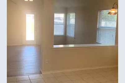 716 Mistymoor Lane, Fort Worth, TX 76052 - Photo 7