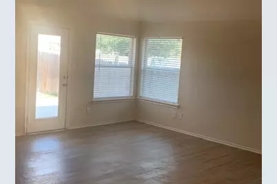 716 Mistymoor Lane, Fort Worth, TX 76052 - Photo 9