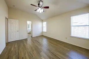 716 Mistymoor Ln, Fort Worth, TX 76052 - Photo 23