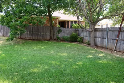 1804 High Vista Court, Fort Worth, TX 76112 - Photo 21
