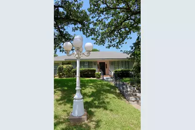 1804 High Vista Court, Fort Worth, TX 76112 - Photo 3