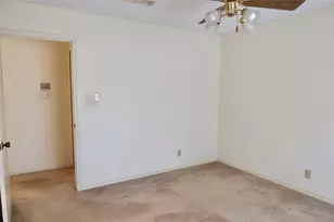 1804 High Vista Ct, Fort Worth, TX 76112 - Photo 11