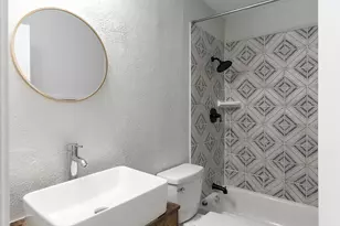 1330 Fordham Rd, Dallas, TX 75216 - Photo 23