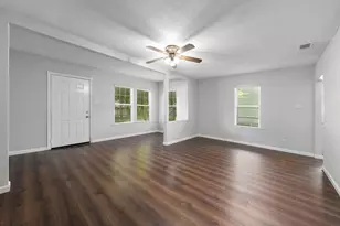 1330 Fordham Rd, Dallas, TX 75216 - Photo 5