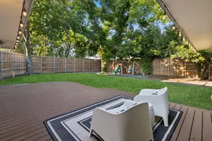 10647 Chesterton Dr, Dallas, TX 75238 - Photo 25