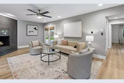 10647 Chesterton Drive, Dallas, TX 75238 - Photo 9
