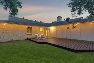 10647 Chesterton Dr, Dallas, TX 75238 - Photo 27
