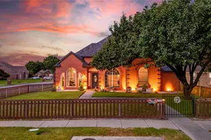 2530 Cresthaven Dr, Garland, TX 75040 - Photo 1