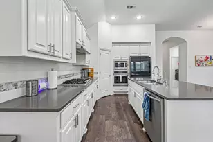 808 Parkland Dr, Little Elm, TX 76227 - Photo 13