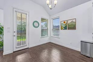 808 Parkland Dr, Little Elm, TX 76227 - Photo 9