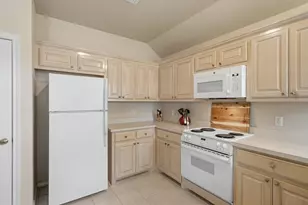 1834 Rayna Dr, Weatherford, TX 76086 - Photo 11