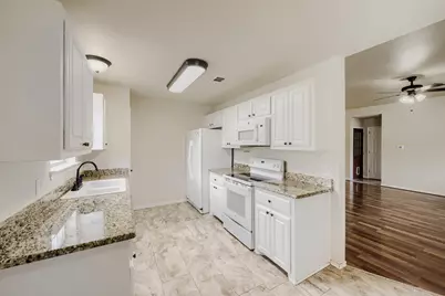 1004 Tremont Street, Weatherford, TX 76086 - Photo 11