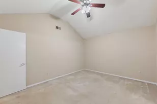 4756 Veronica Cir, Fort Worth, TX 76137 - Photo 13