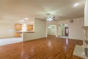 3003 Belmont Ct, Irving, TX 75060 - Photo 5