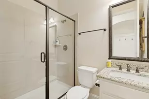6409 Biltmore Ln, McKinney, TX 75071 - Photo 17
