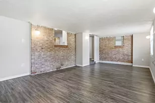 504 Irene St, Burleson, TX 76028 - Photo 23