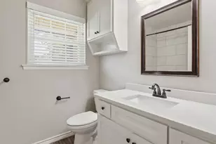 504 Irene St, Burleson, TX 76028 - Photo 31