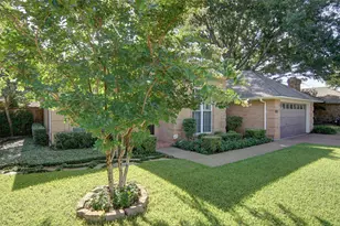 4925 Courtside Dr, Fort Worth, TX 76133 - Photo 3