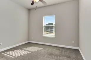 808 Chestnut Grove Dr, Cleburne, TX 76033 - Photo 23