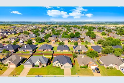 808 Chestnut Grove Drive, Cleburne, TX 76033 - Photo 33