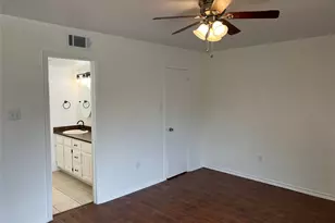 12828 Woodbend Ct, Dallas, TX 75243 - Photo 19