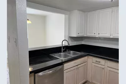 12828 Woodbend Court, Dallas, TX 75243 - Photo 13