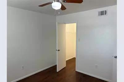 12828 Woodbend Court, Dallas, TX 75243 - Photo 33