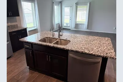 1807 Welsh Canyon Court, Richmond, TX 77469 - Photo 9