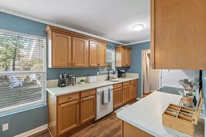 308 Hickory Drive, Tool, TX 75143 - Photo 15