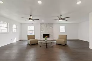 602 Lawson Dr, Garland, TX 75042 - Photo 5