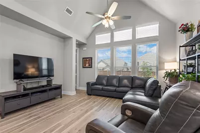 3809 Cherry Hills Drive, Sherman, TX 75090 - Photo 11