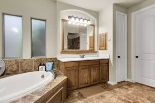 214 Crestbrook Dr, Rockwall, TX 75087 - Photo 19