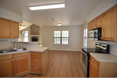 1805 Sharon Drive, Corinth, TX 76210 - Photo 11