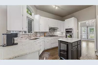 1012 Murl Drive, Irving, TX 75062 - Photo 7