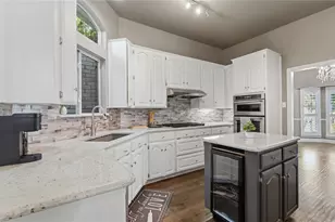 1012 Murl Dr, Irving, TX 75062 - Photo 7