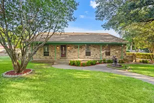 110 Pecan Creek St, Red Oak, TX 75154 - Photo 3