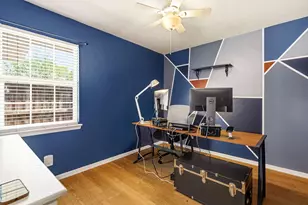 9639 Leaside Dr, Dallas, TX 75238 - Photo 21
