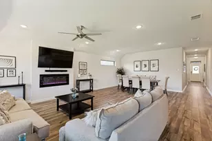 1216 Nuevo Rancho Ln, Fort Worth, TX 76052 - Photo 3