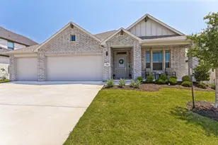 1216 Nuevo Rancho Ln, Fort Worth, TX 76052 - Photo 1