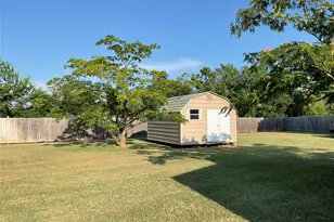 118 Willow Ridge Cir, Southmayd, TX 75092 - Photo 35