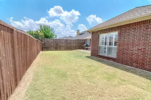 4712 Feldman Dr, Carrollton, TX 75010 - Photo 11