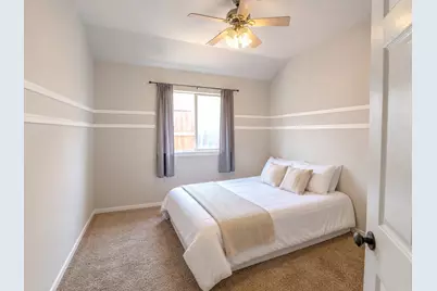 4712 Feldman Drive, Carrollton, TX 75010 - Photo 7