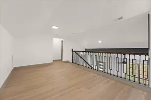 204 Briarglen Dr, Cedar Hill, TX 75104 - Photo 17