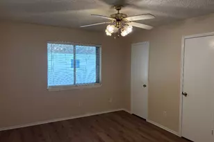 6309 Elm Springs Dr, Arlington, TX 76001 - Photo 7