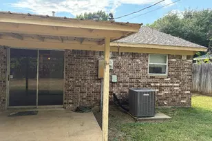 6309 Elm Springs Dr, Arlington, TX 76001 - Photo 15