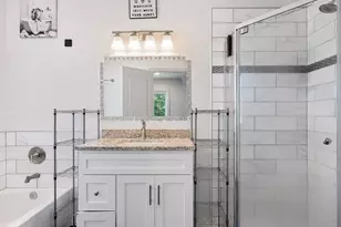 529 5th St, Grand Prairie, TX 75050 - Photo 13